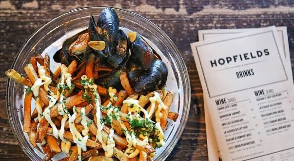 Moules frites at Hopfields